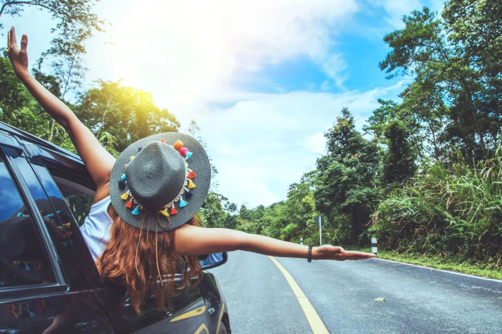 Tourist Packages in Kerala | Extra charges Athirapally day Tour from Kochi​​